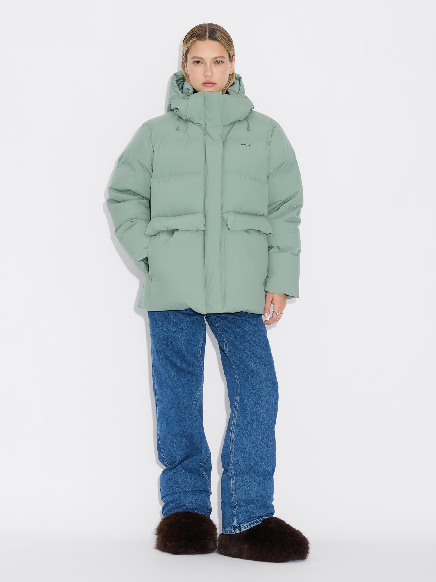 Besseggen Down Jacket Green