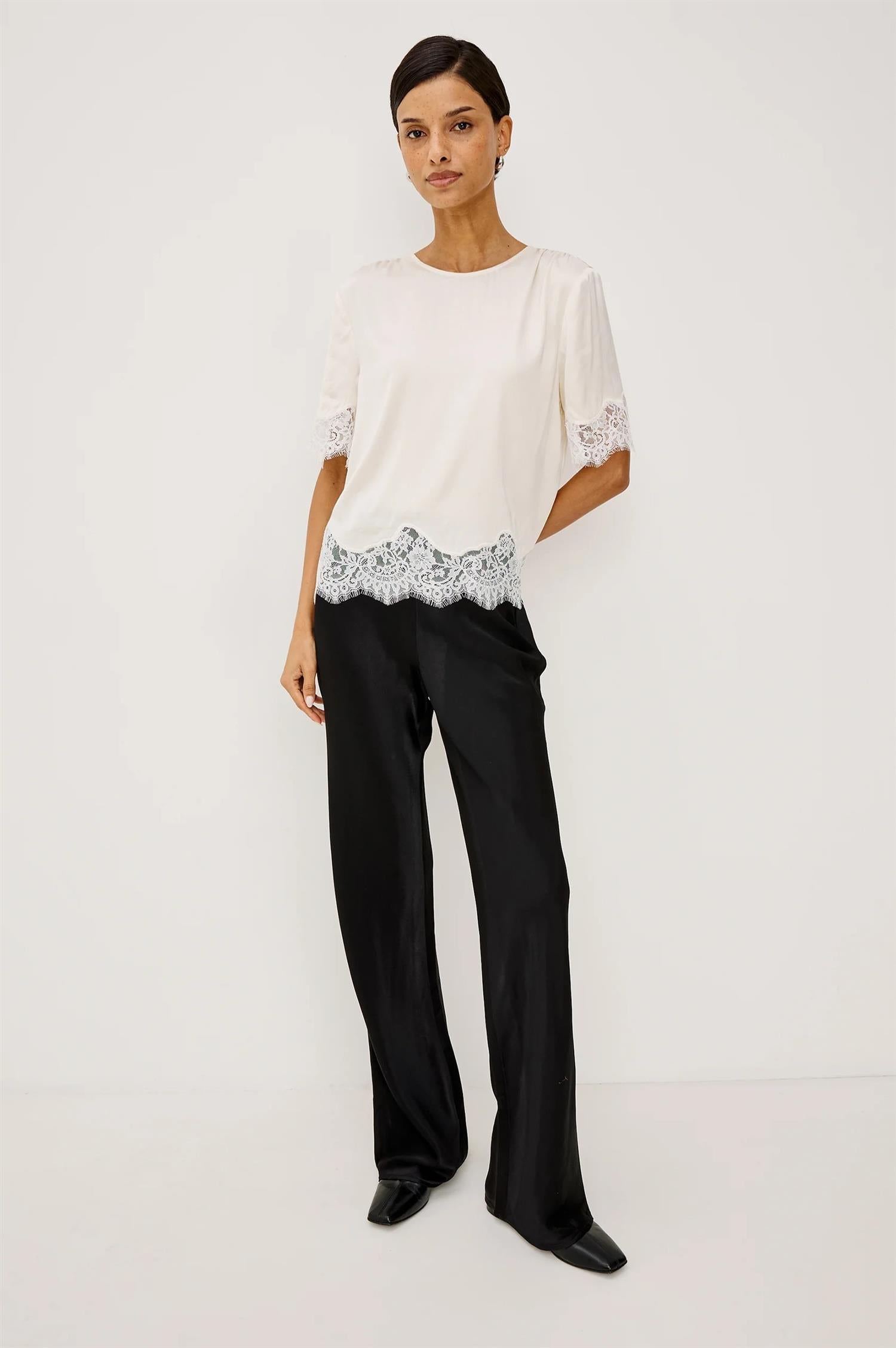 Sonora Top w/lace Ivory