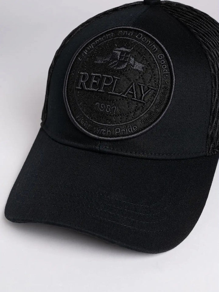 Cap With Maxi Patch Black
