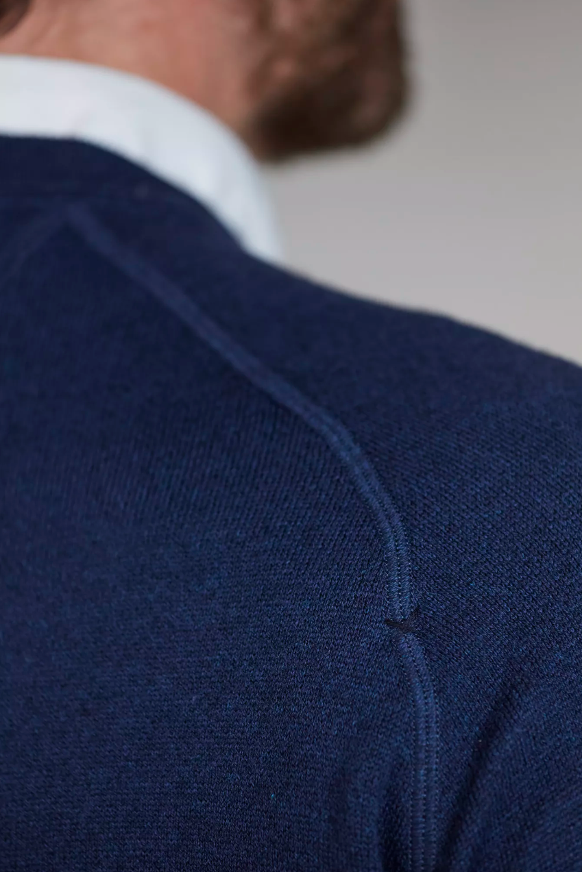 Crew Neck Cabl Knit Navy