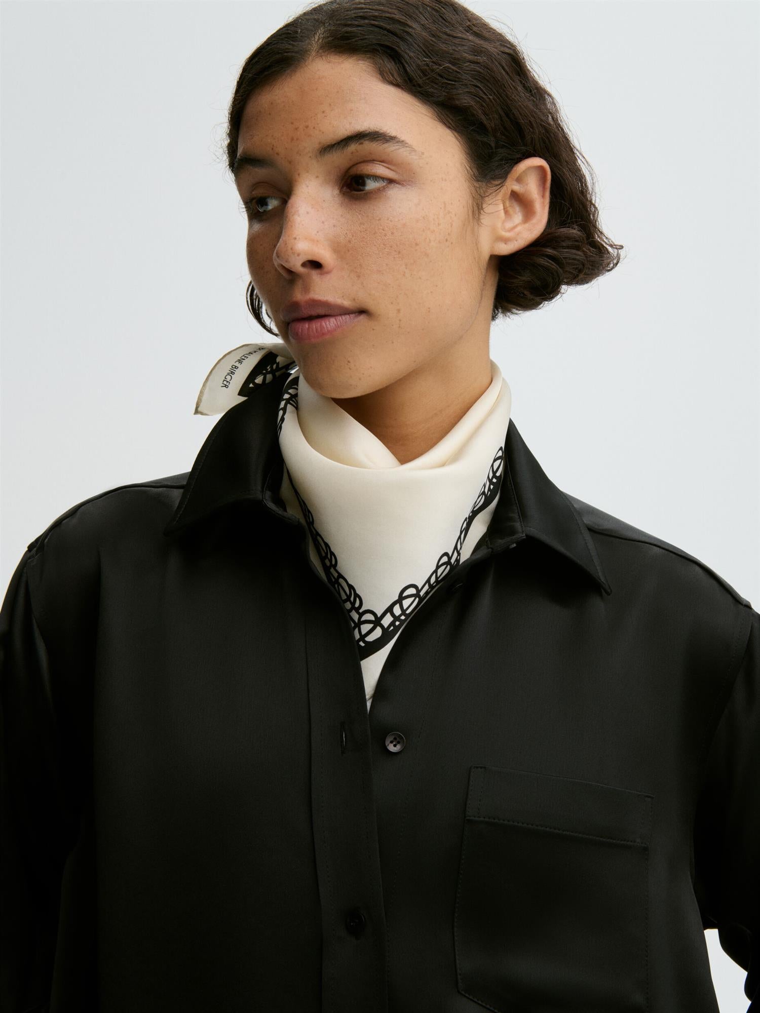Ossa Scarves Soft White