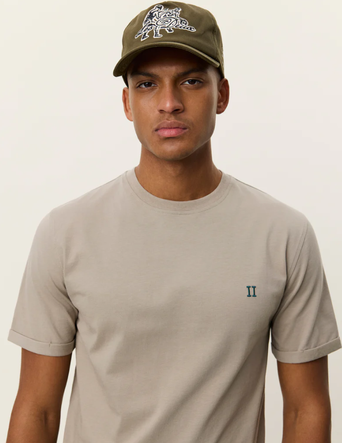 Norregaard Contrast T-Shirt Laurel Oak Sand