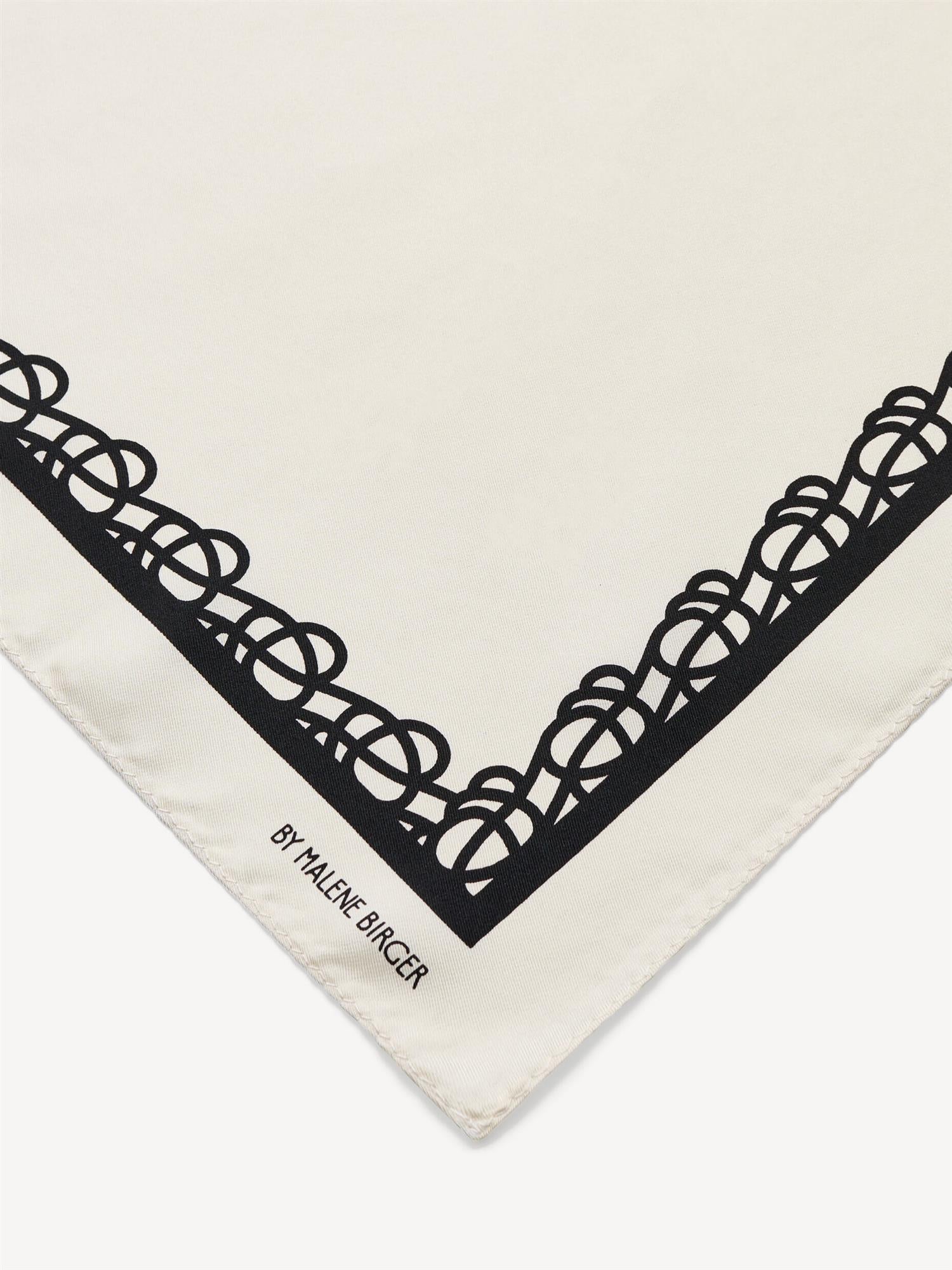 Ossa Scarves Soft White