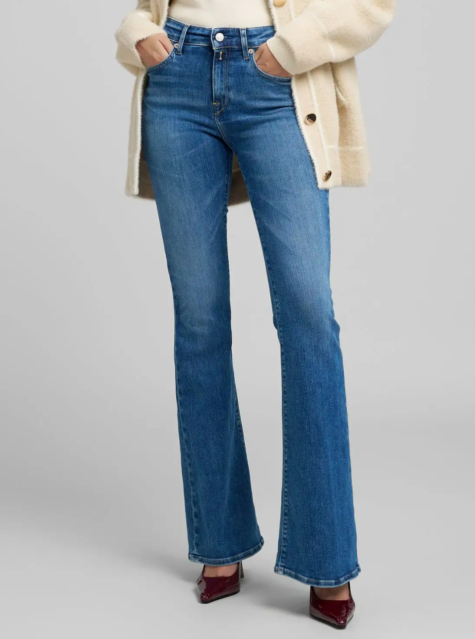 Joella Flared jeans - Mid Blue