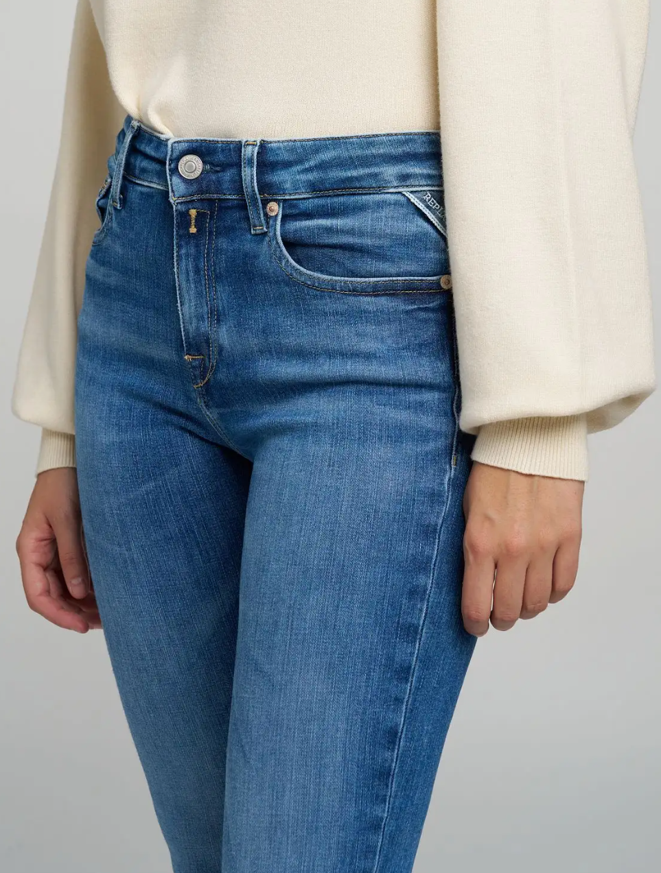 Joella Flared jeans - Mid Blue