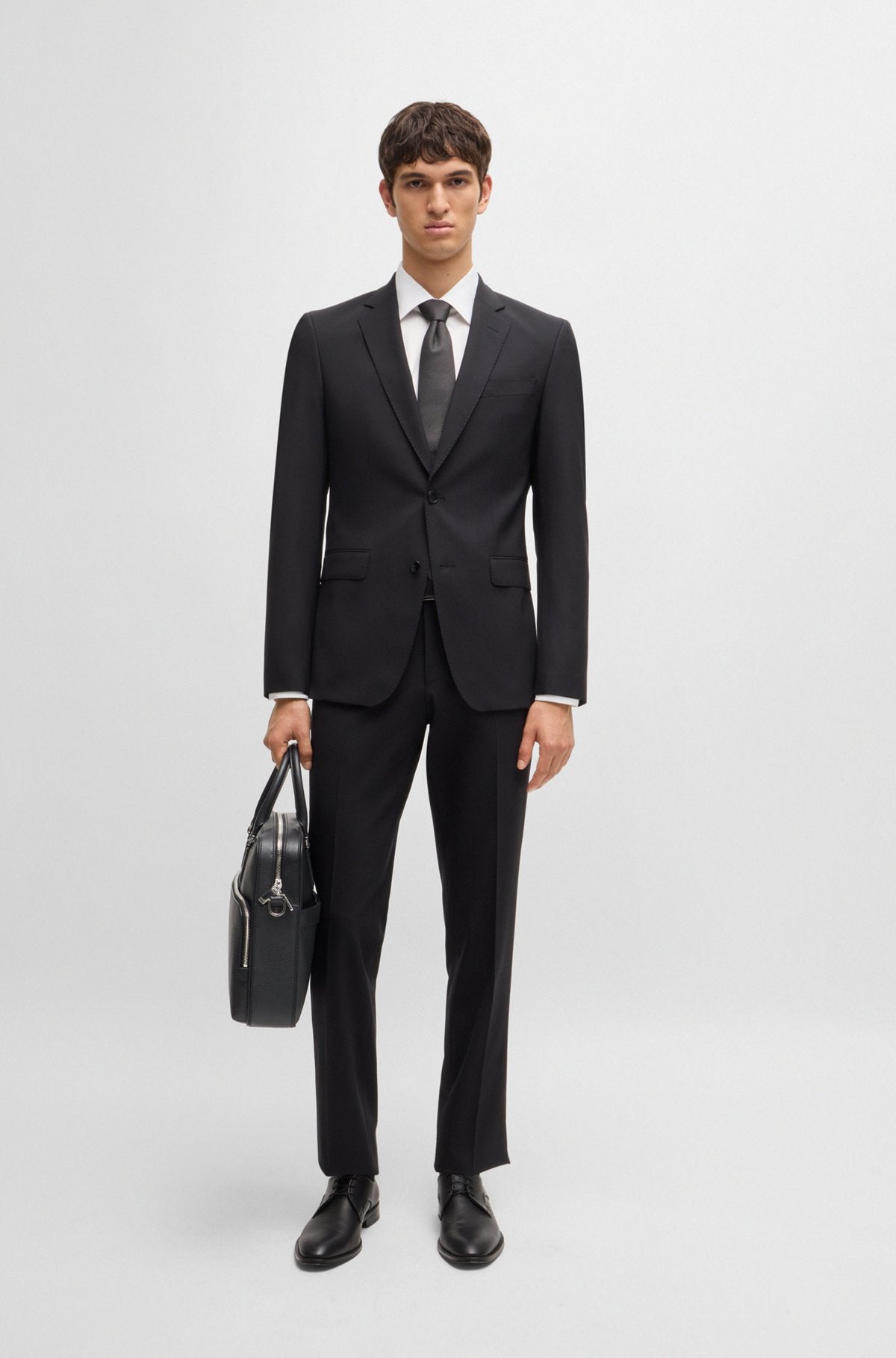 Document case in Italian leather with embossed logo