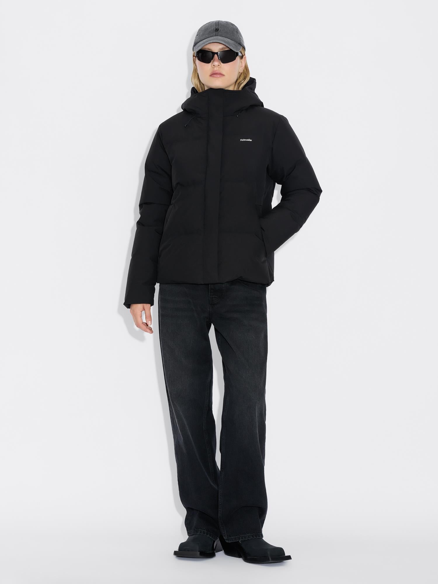 Besseggen Lt Short Jkt Black