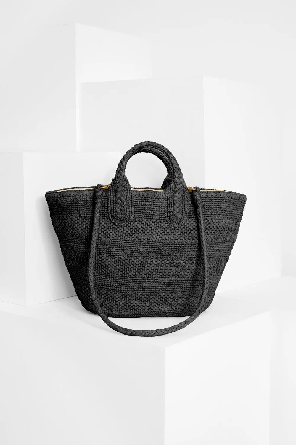 Soma Bag Black