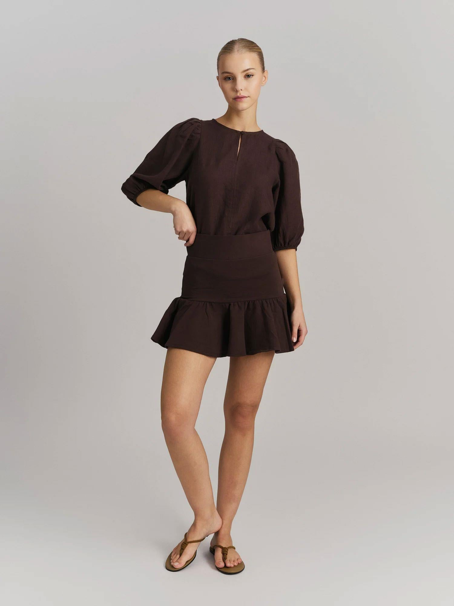 Anna Linen Top Dark Brown