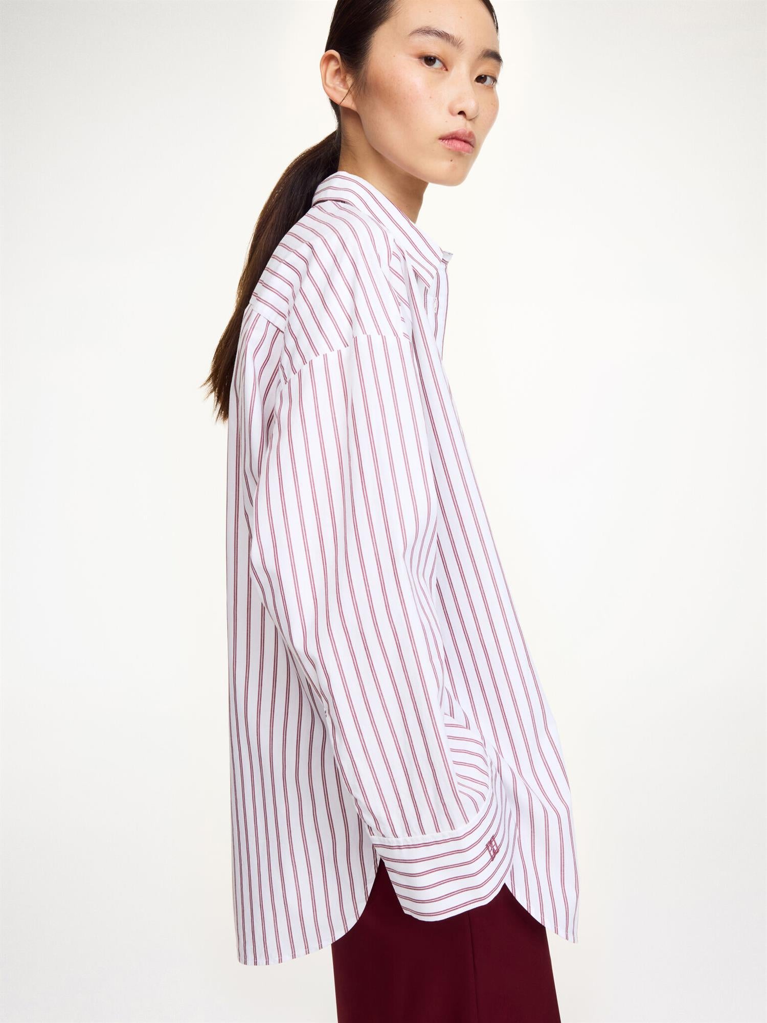 Derris Cabernet Stripe