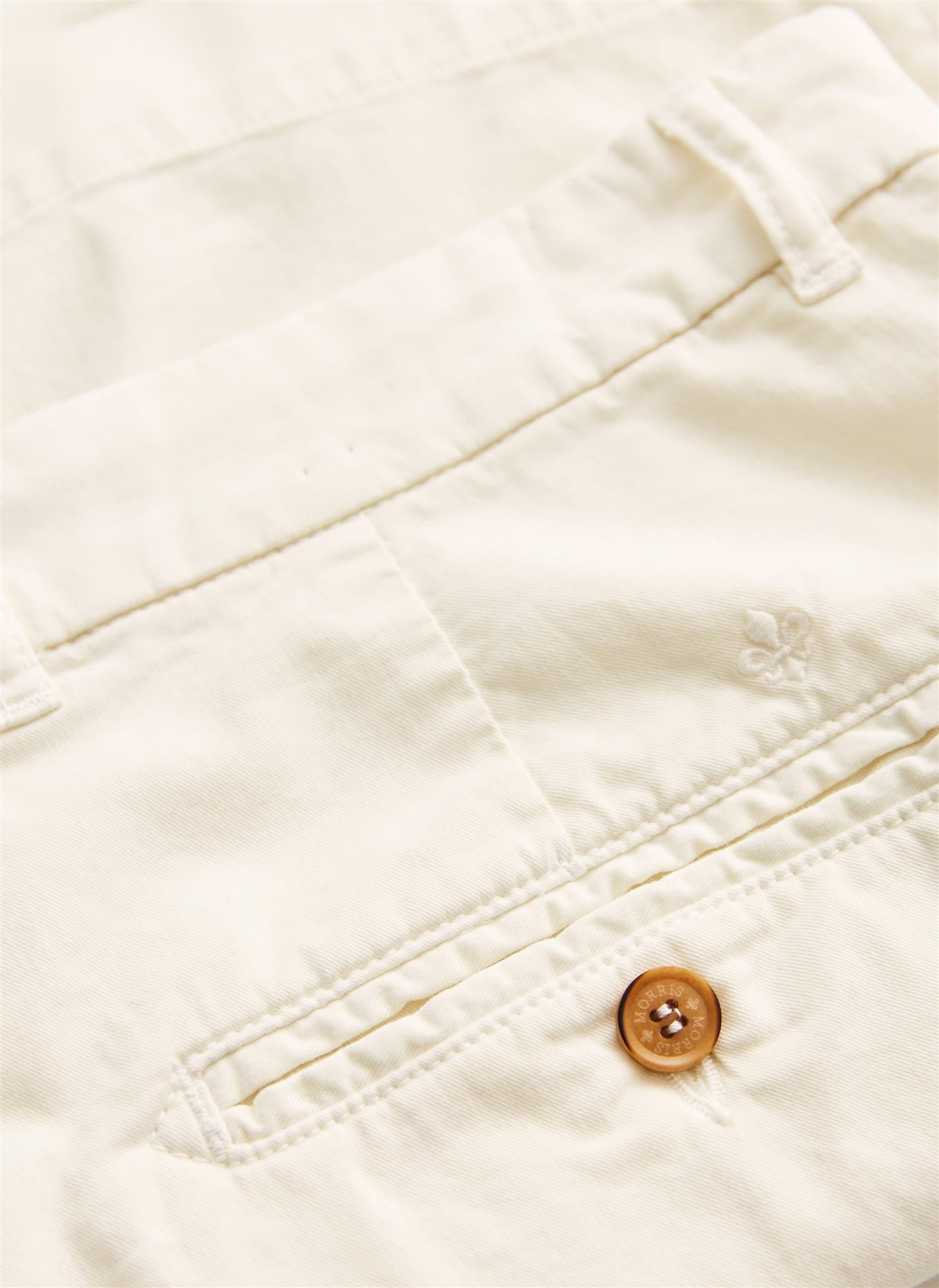 Jeffrey Summer Chino Shorts 7" Offwhite