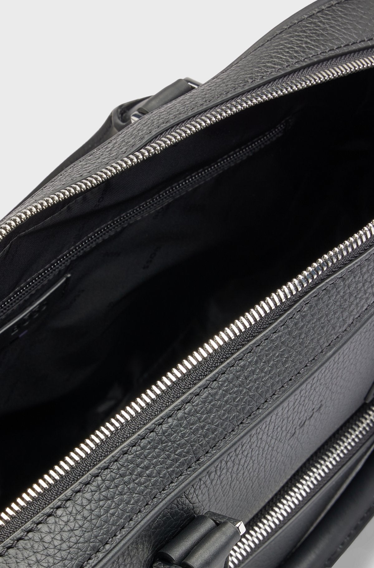 Document case in Italian leather with embossed logo