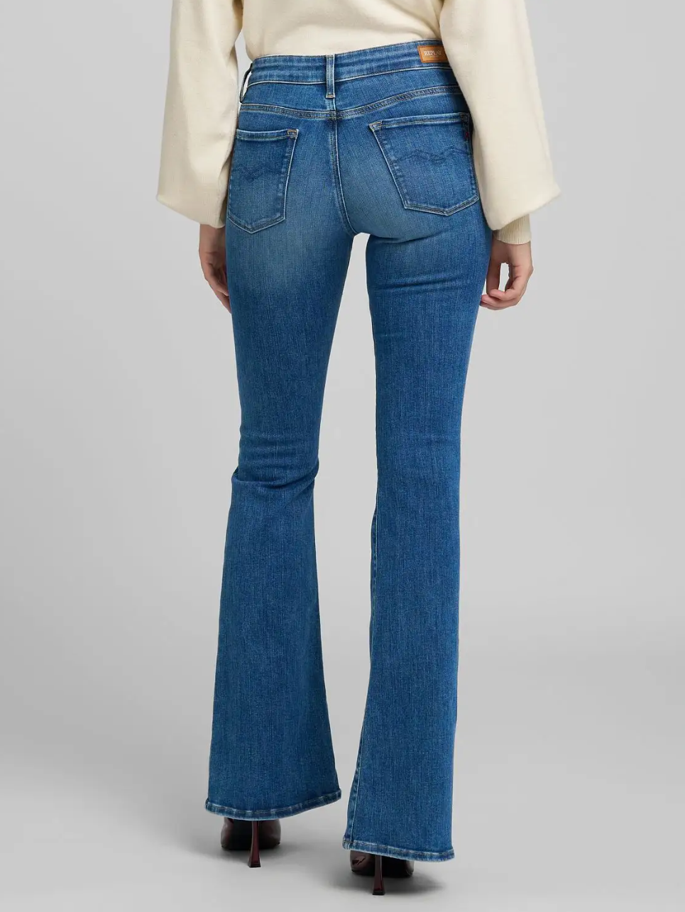 Joella Flared jeans - Mid Blue