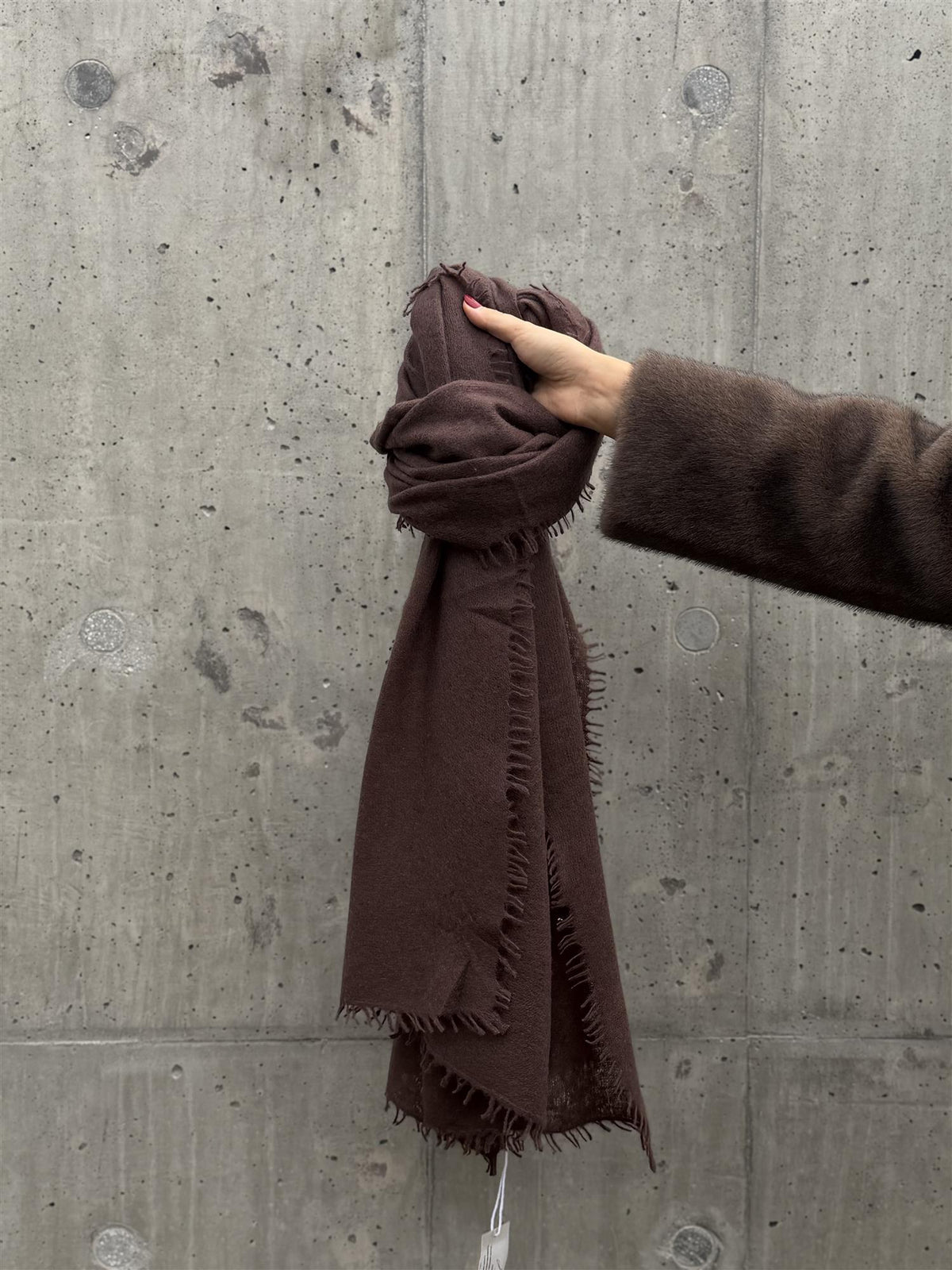 622502 Schal Brown