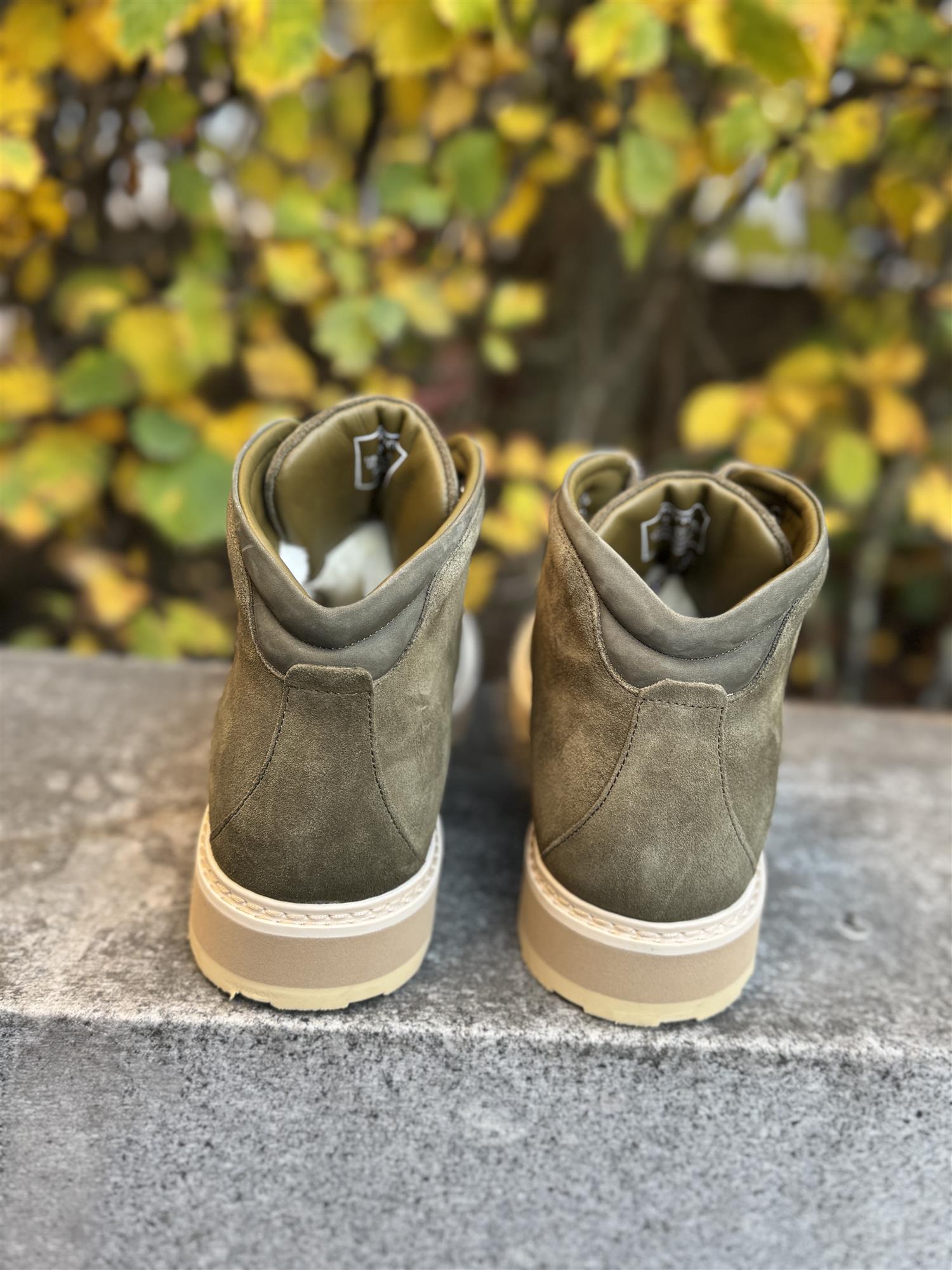 Core Suede M Forest