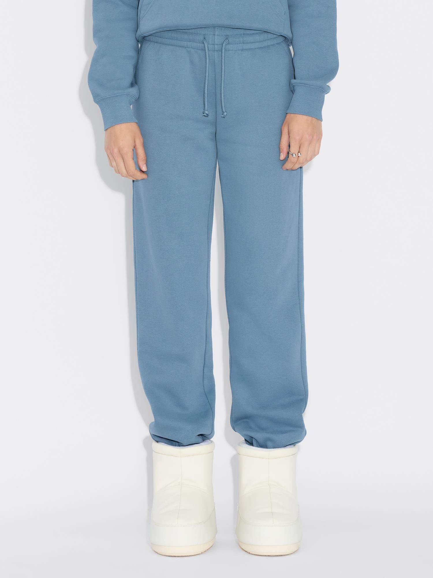 W Regular Trouser - Blue