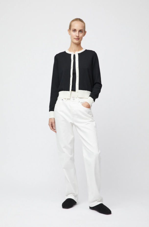 CLASSIC MERINO CARDIGAN BLACK/CREAM