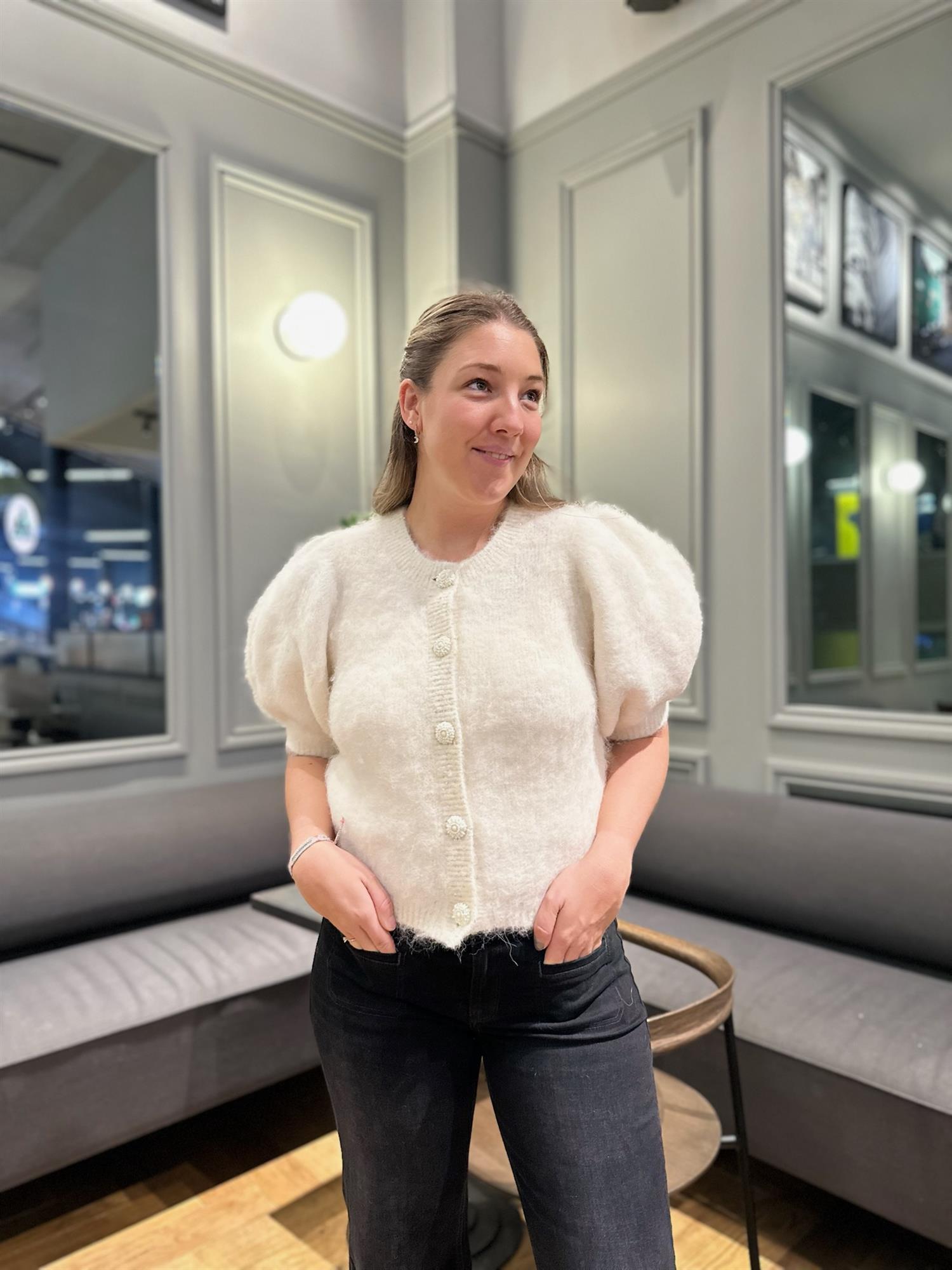 Hairy Knit Puffed Jacket PS26 Offwhite