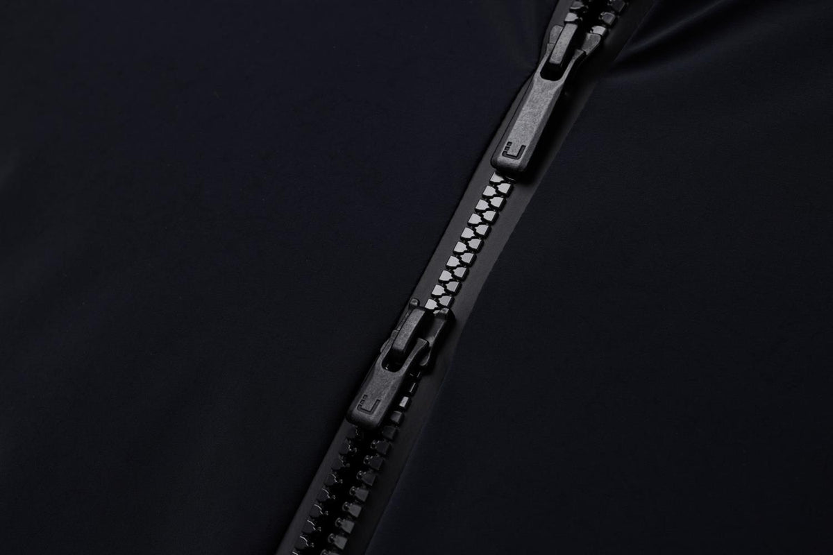 Phantom Down Jacket Black