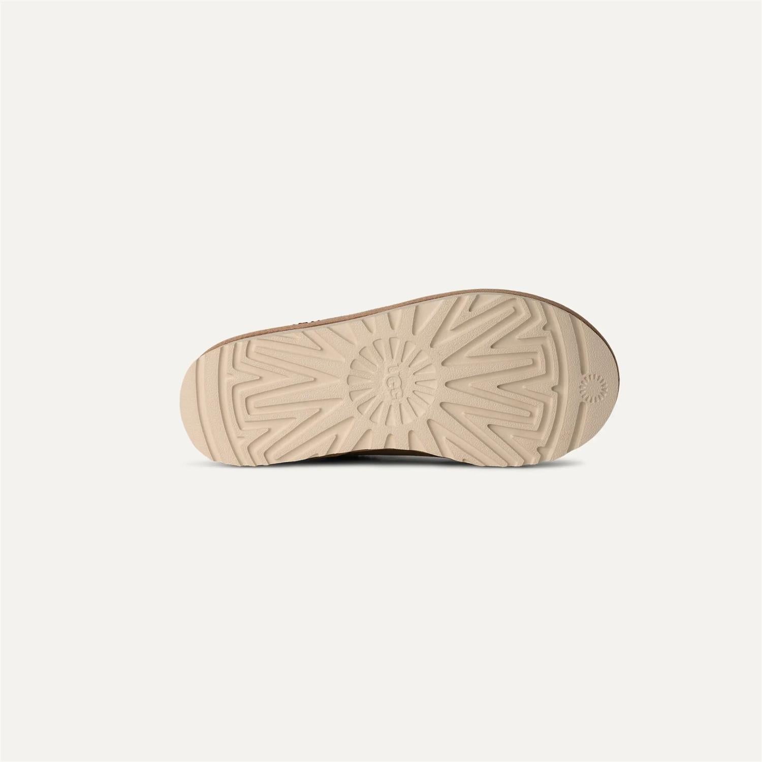 W Tasman Sand/Dark Cherry