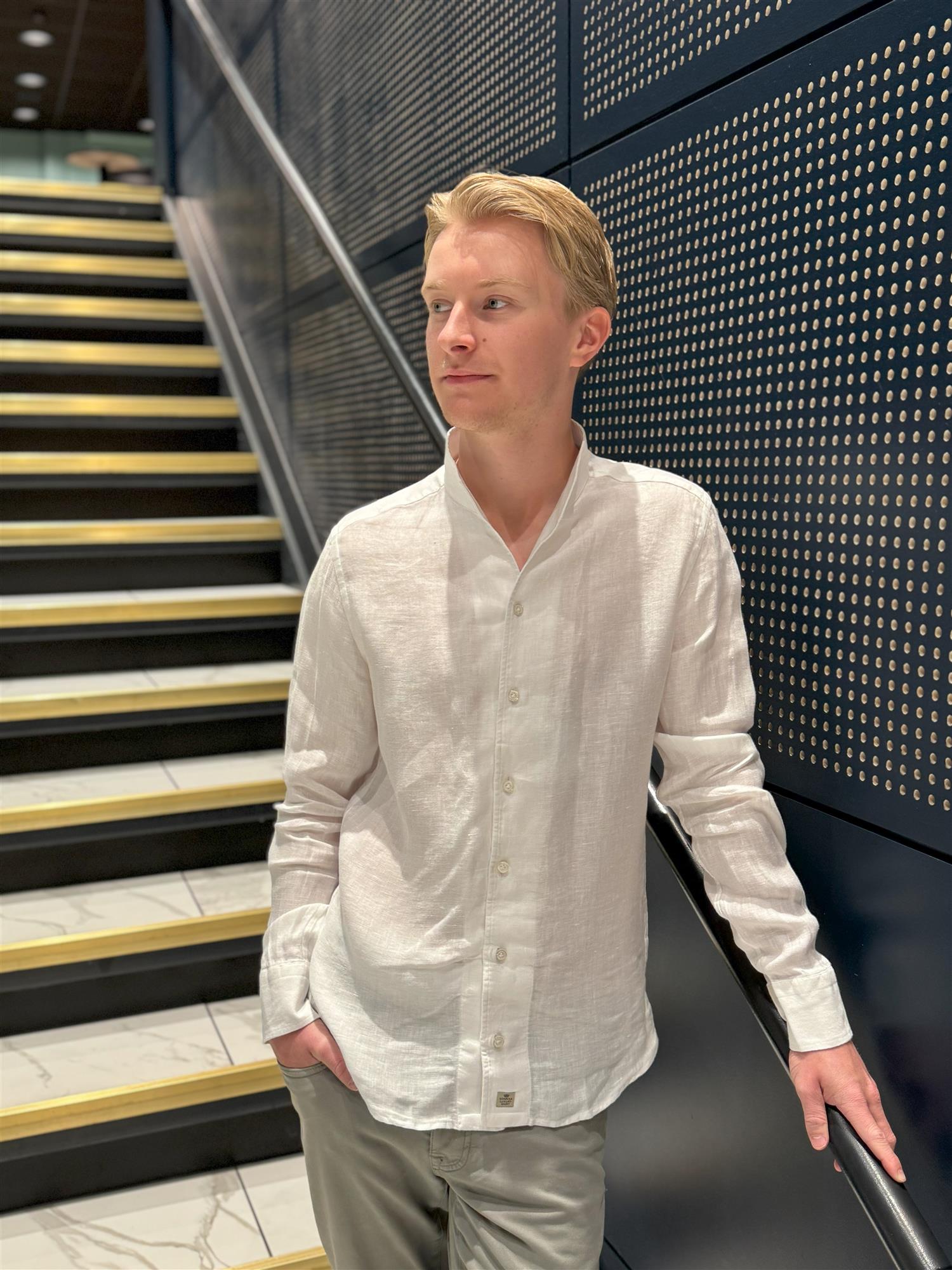 NO COLLAR LINEN SHIRT WHITE