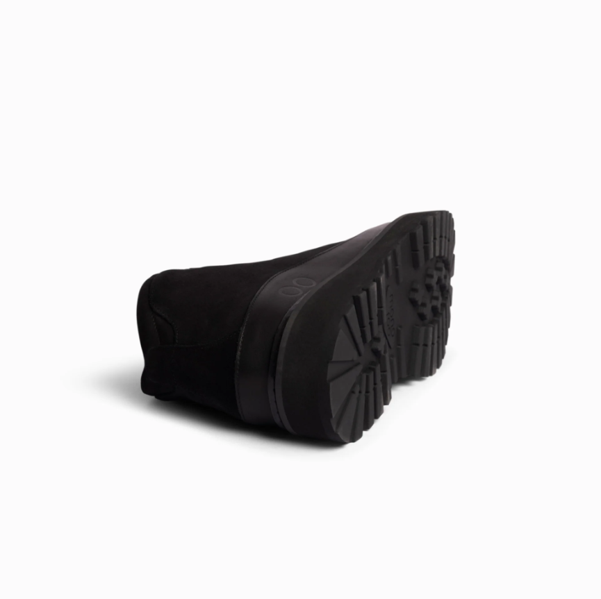 W.CORE CAP SUEDE Black