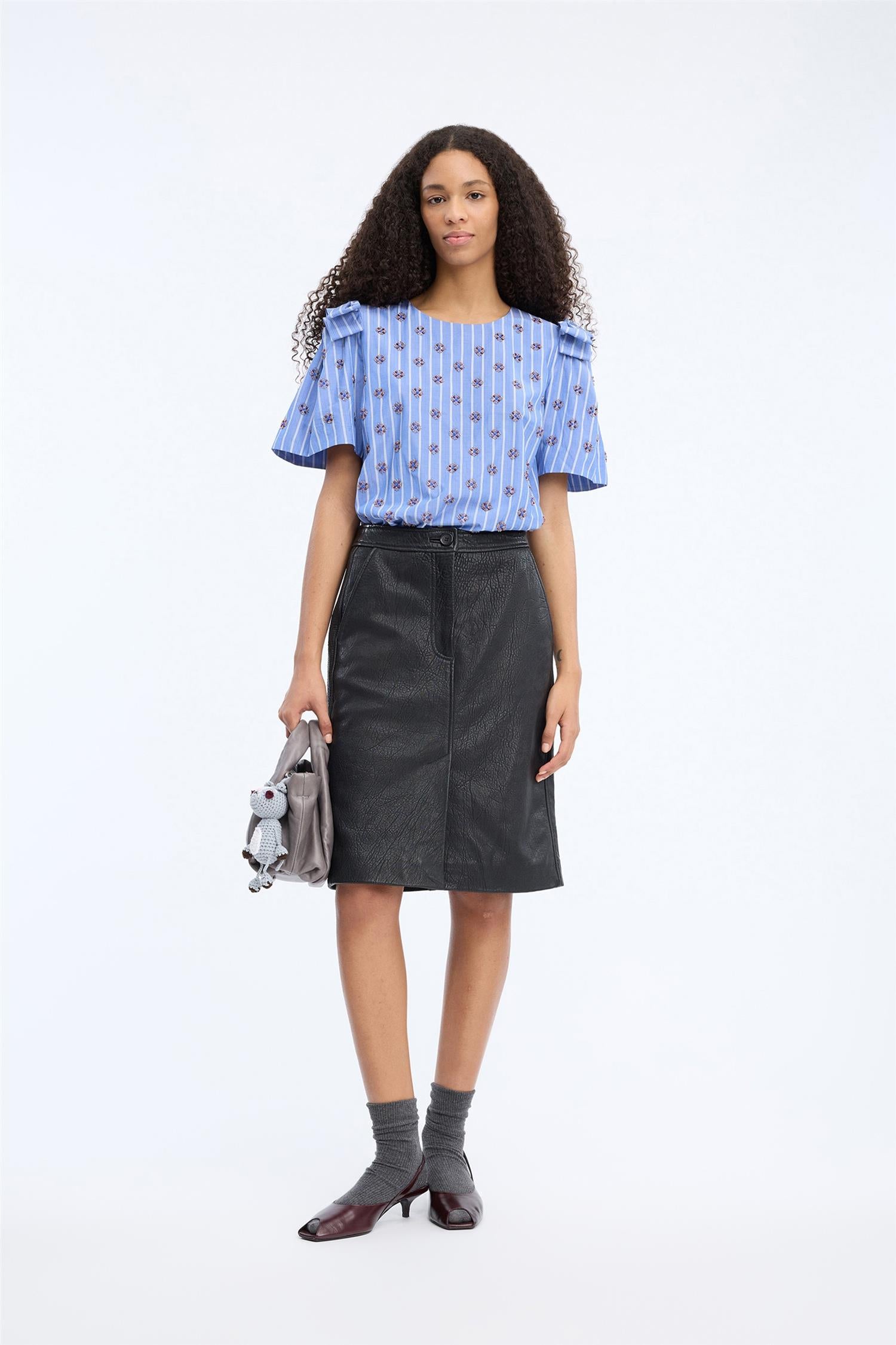 Vapouri Blouse Blue