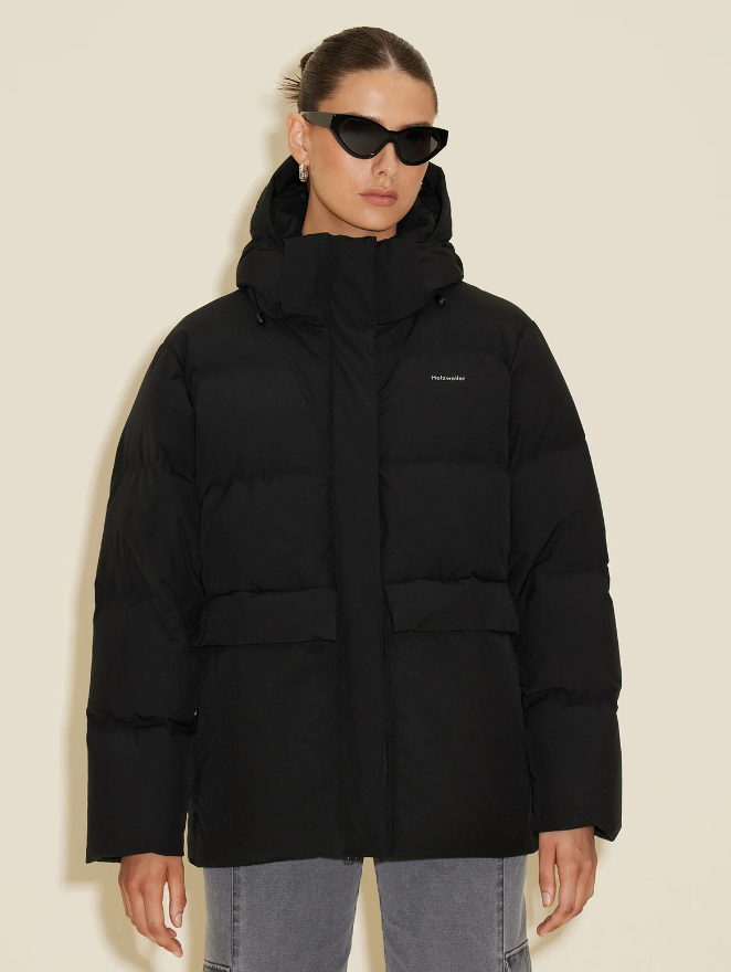 Besseggen Down Jacket Black
