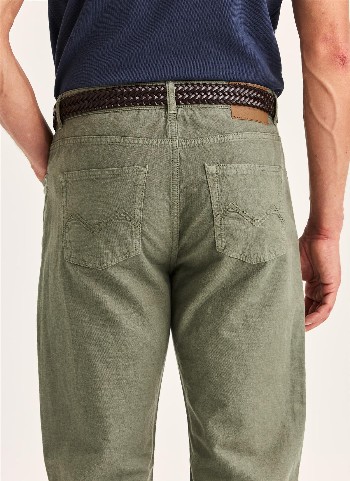 James Washed Linen 5 PKT Olive