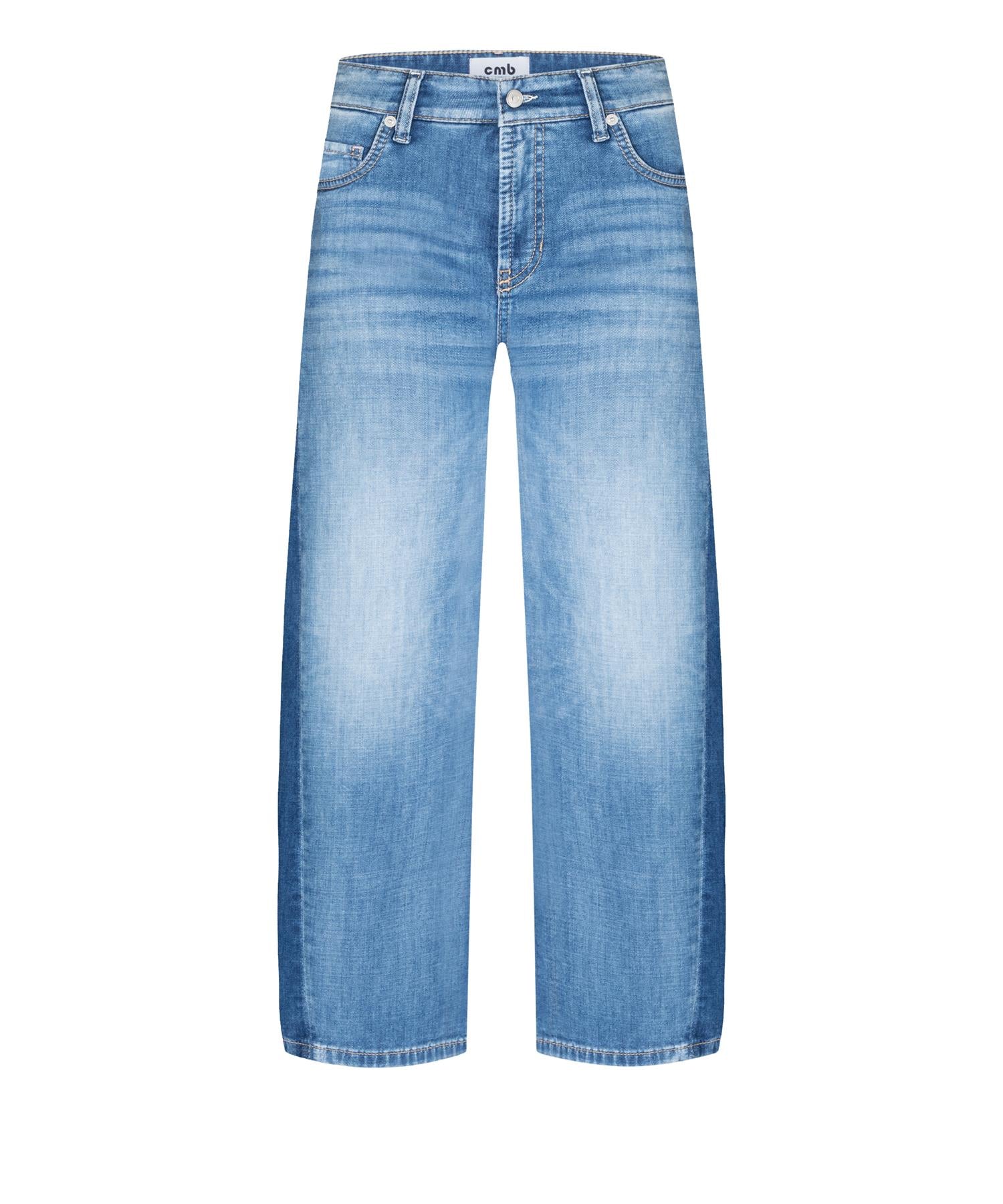 Oria Lefthand Patch Jeans