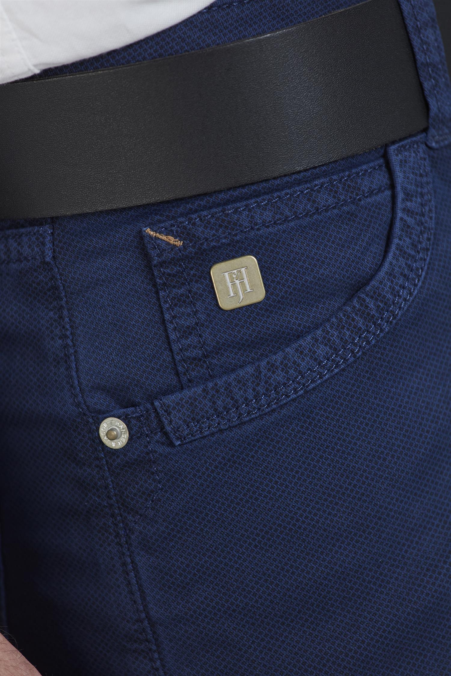 5-PKT Cut`n Sew Fiji Print Dark Blue