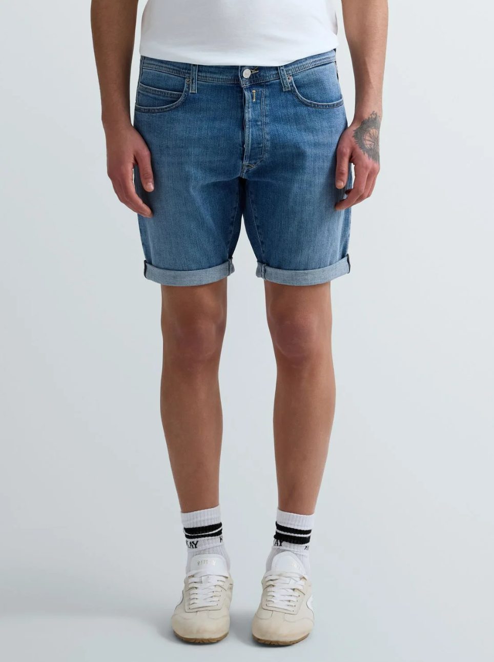RBJ.981 Short Medium Blue Tapered Fit