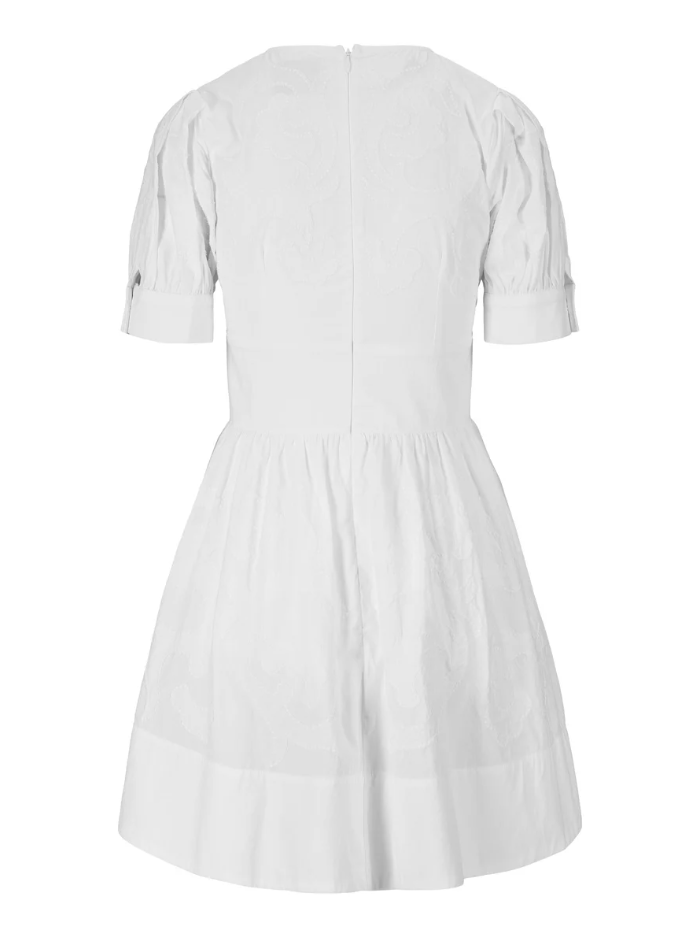 Zenda embrodery dress white