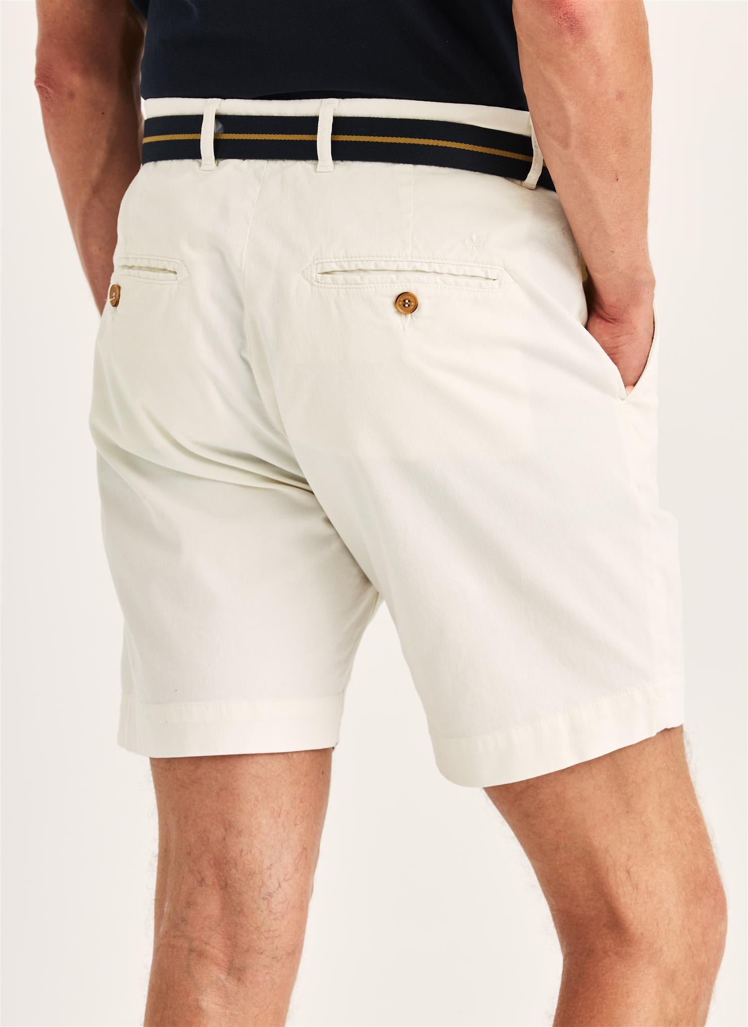 Jeffrey Summer Chino Shorts 7" Offwhite