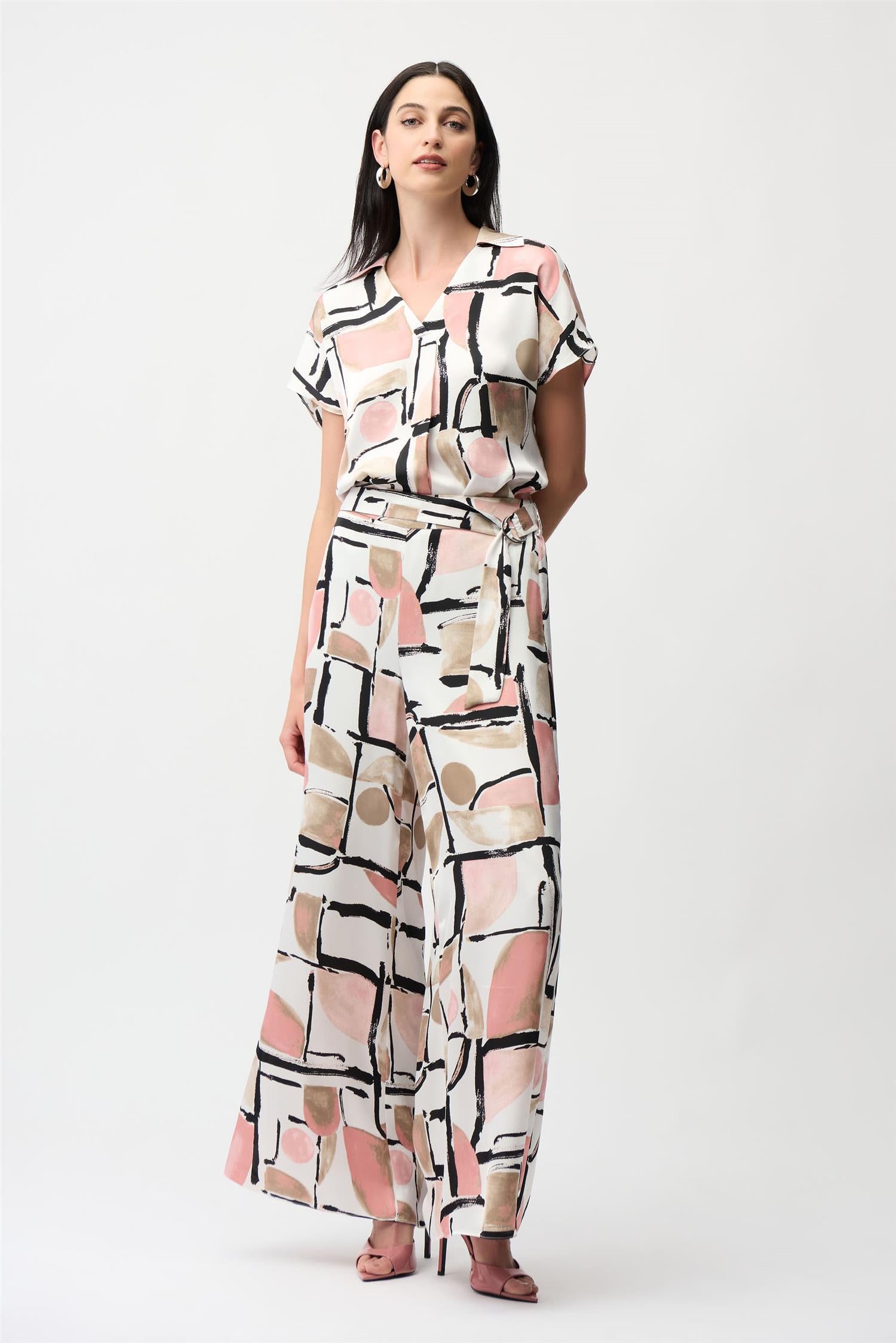 Recycled Satin Abstract Print Boxy Top With V-neckline Vanilla/Multi
