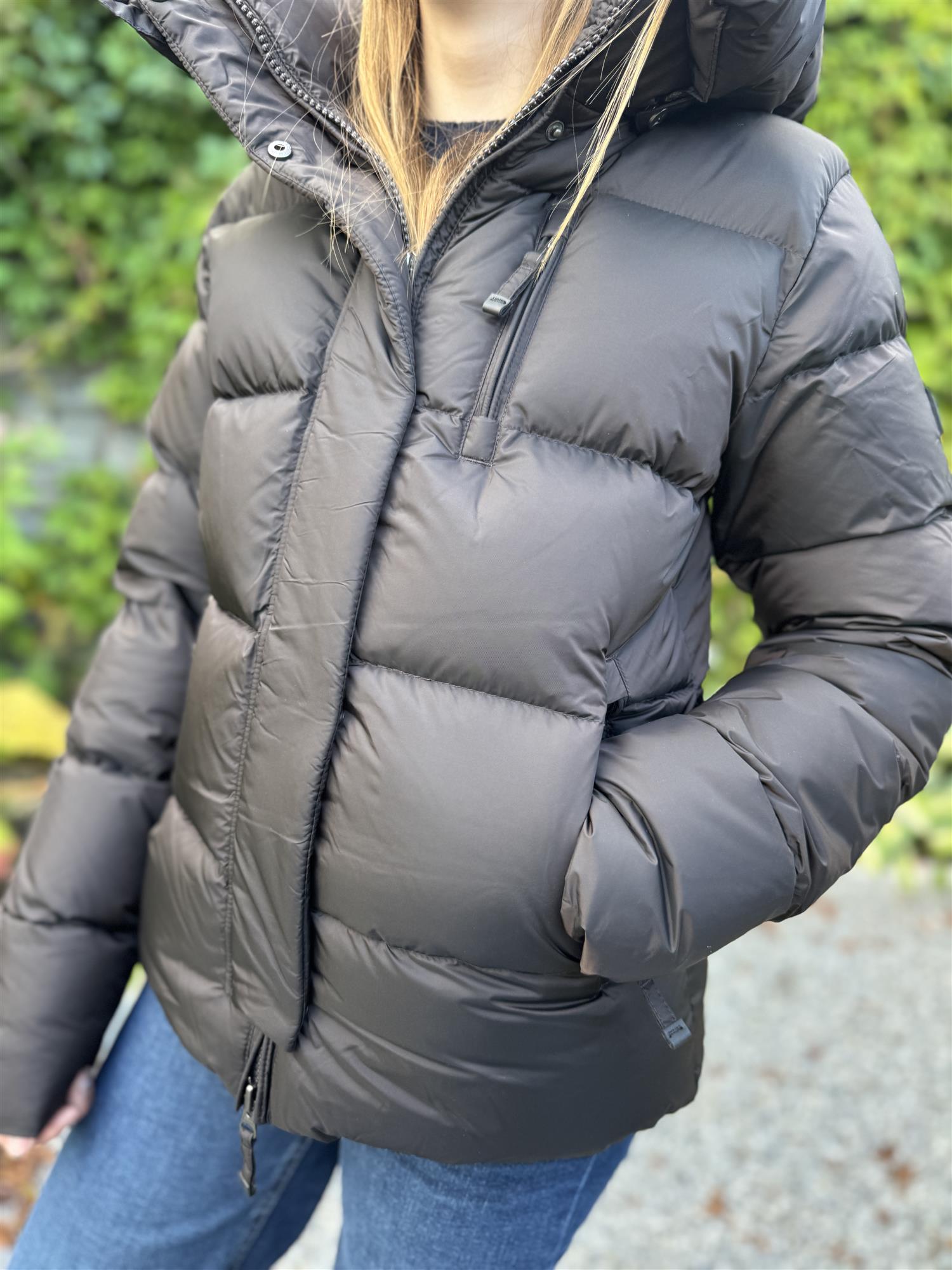 Stella Short Jacket Deep Brown