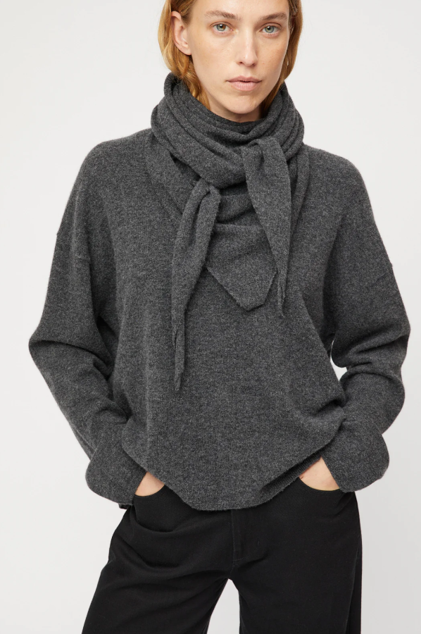 Momento Scarf Jet Black