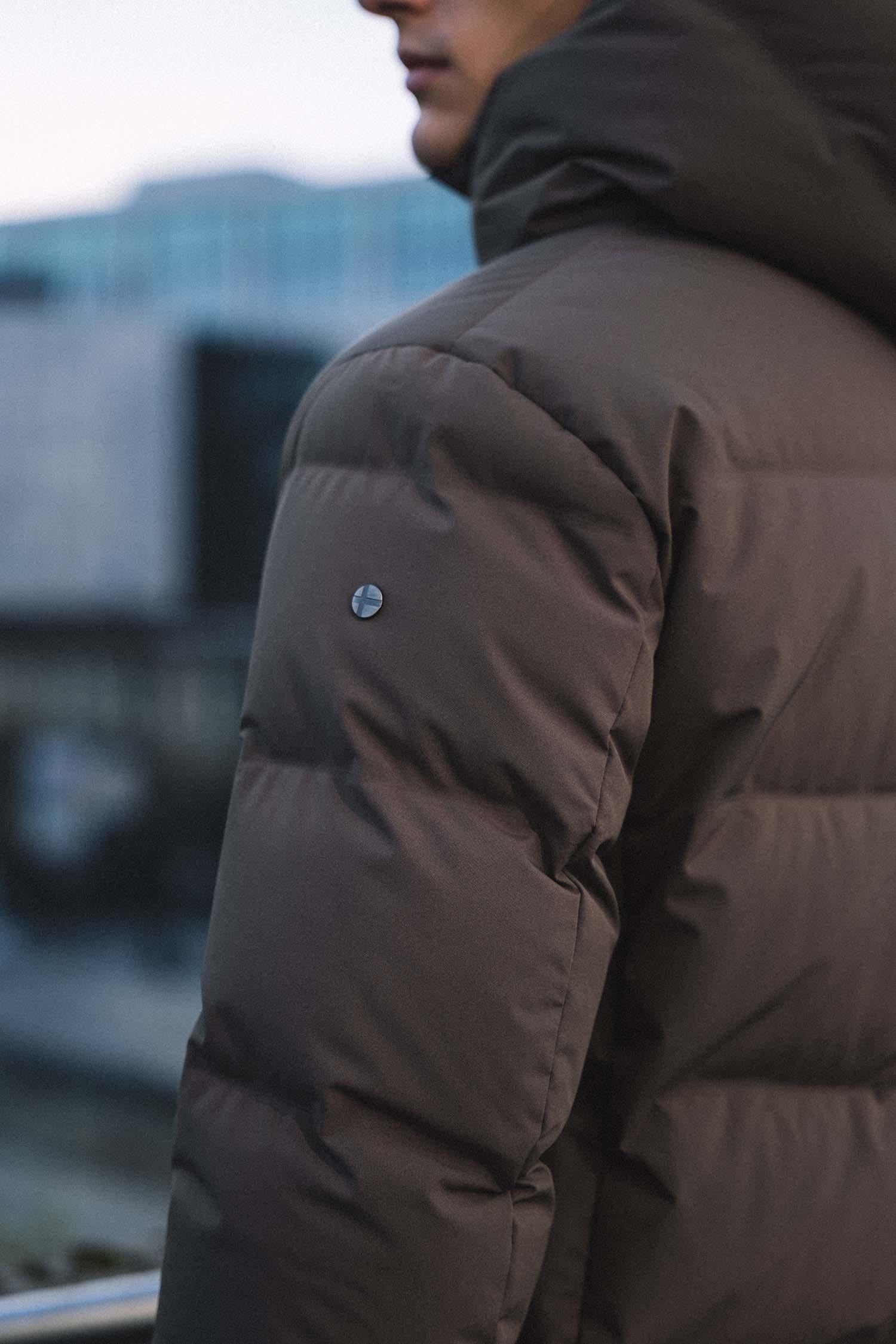 Torrent II Major Brown