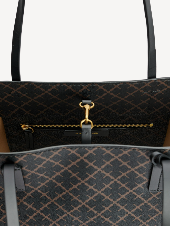 ABIGAIL Dark Chocolate