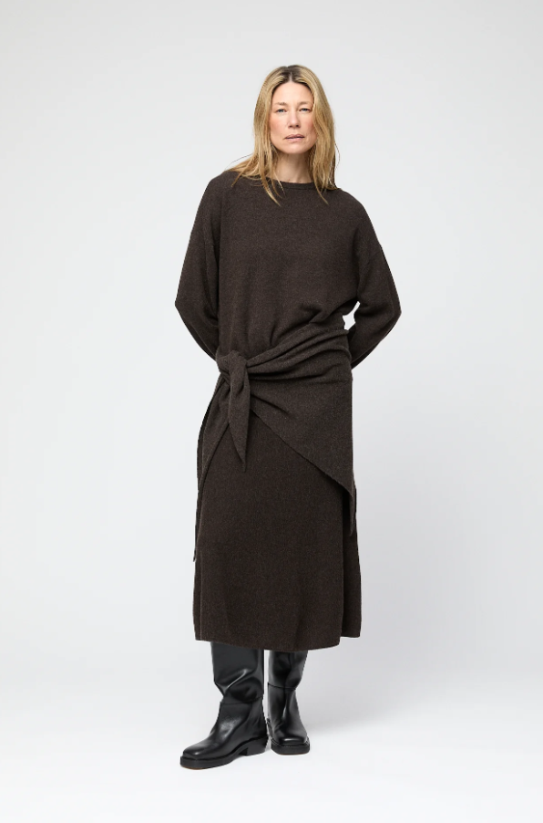 Momento Scarf Jet Black