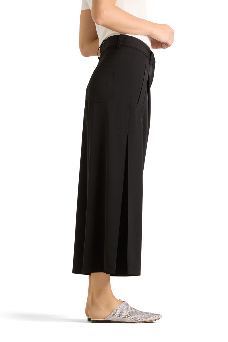Celeste Black 24"