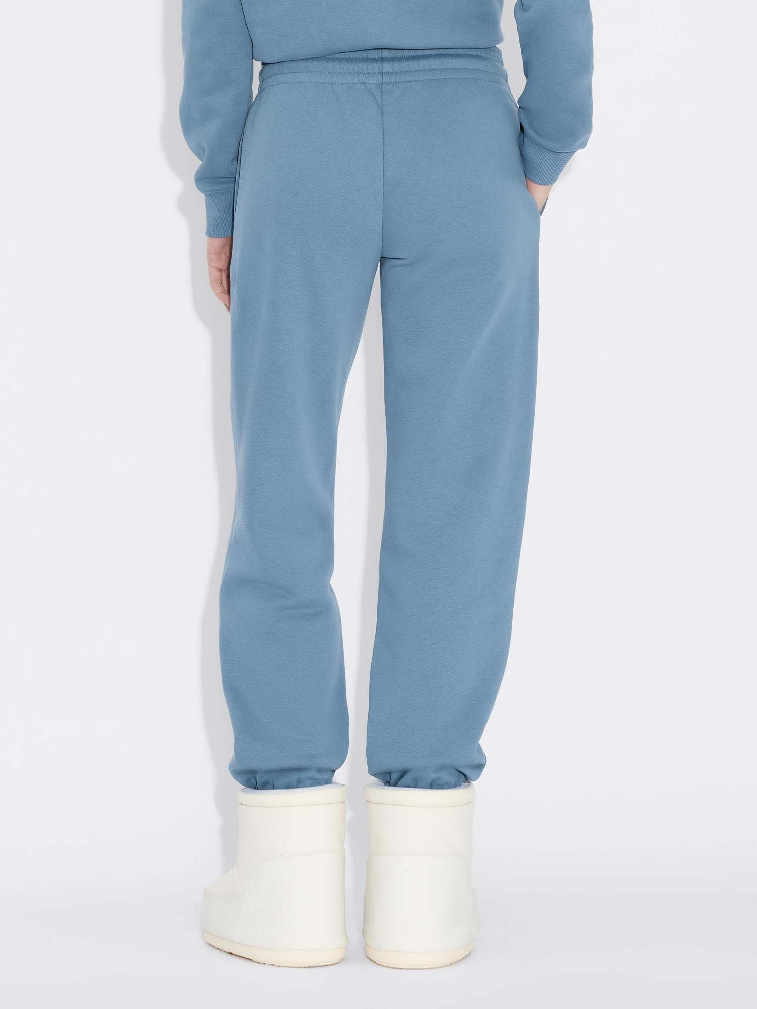 W Regular Trouser - Blue