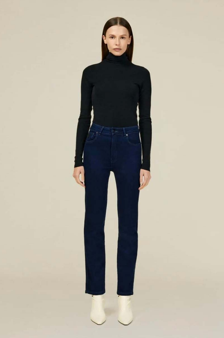 Malena F Night Blue Rinse