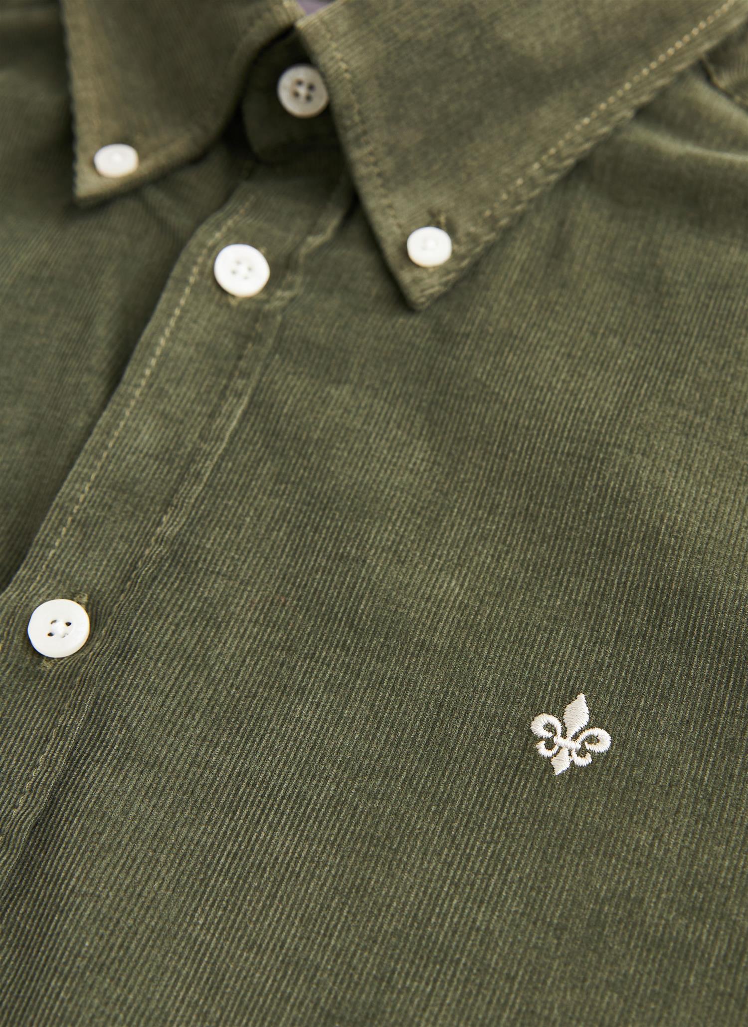 Douglas Cord Shirt-Slim Fit Olive