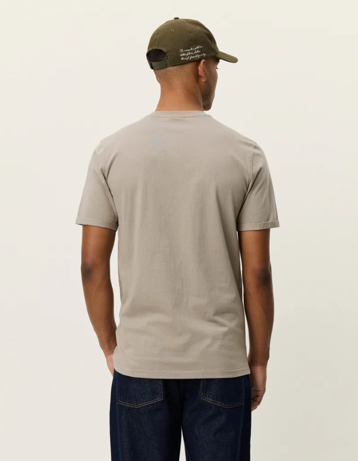 Norregaard Contrast T-Shirt Laurel Oak Sand