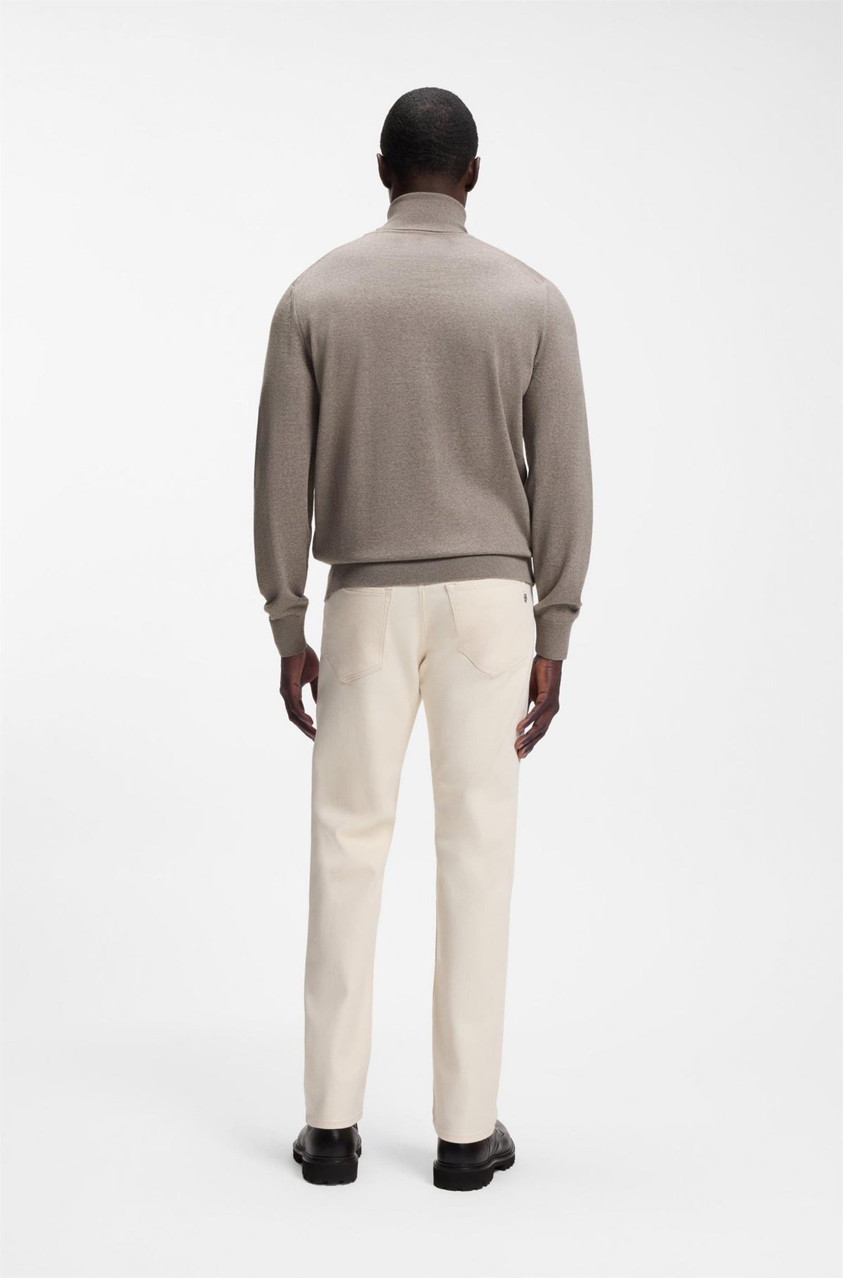 Ogden Straight Fit Jeans In Italian Ecru Denim