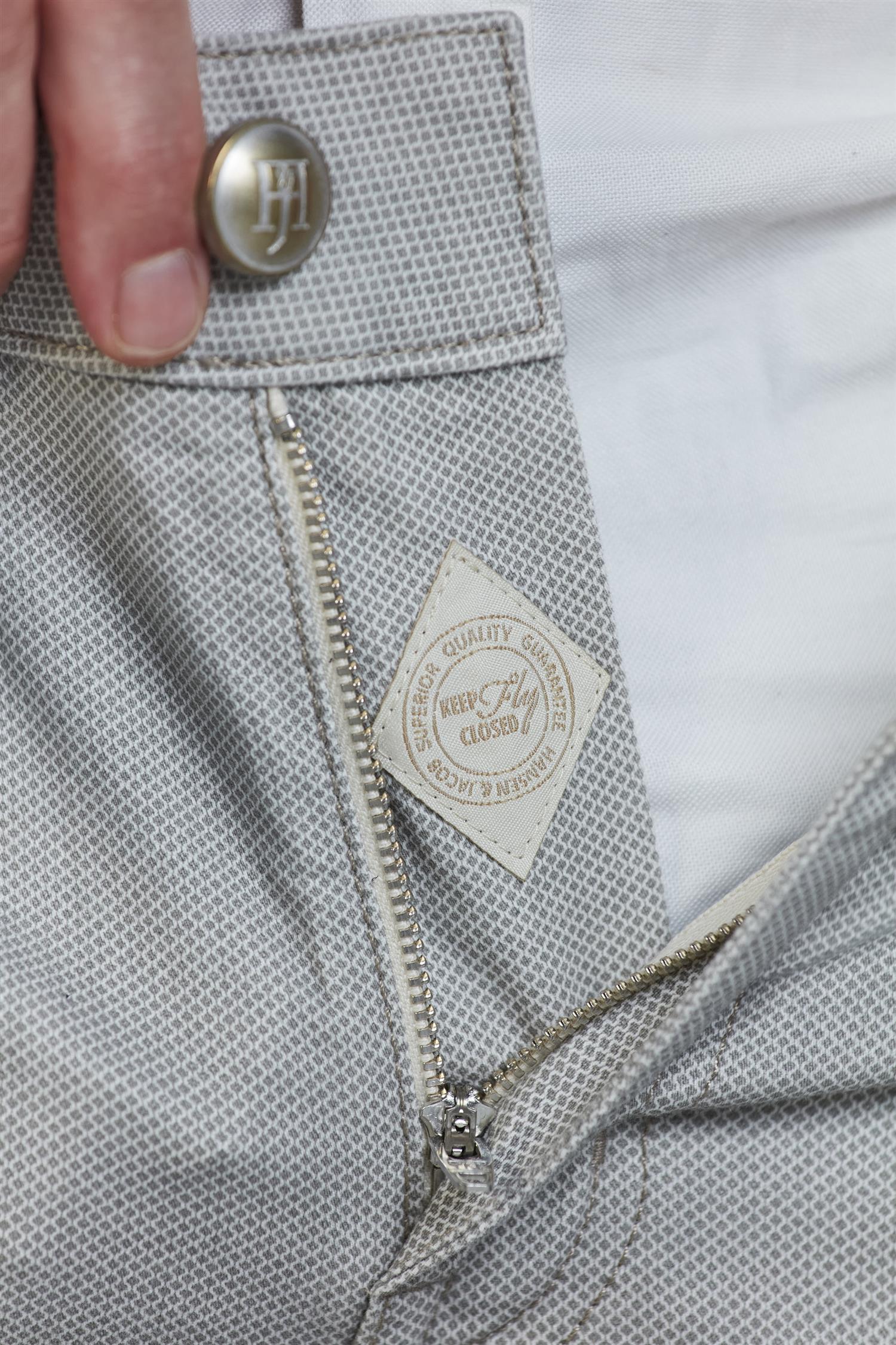 5-PKT Cut`n Sew Fiji Print Light Grey