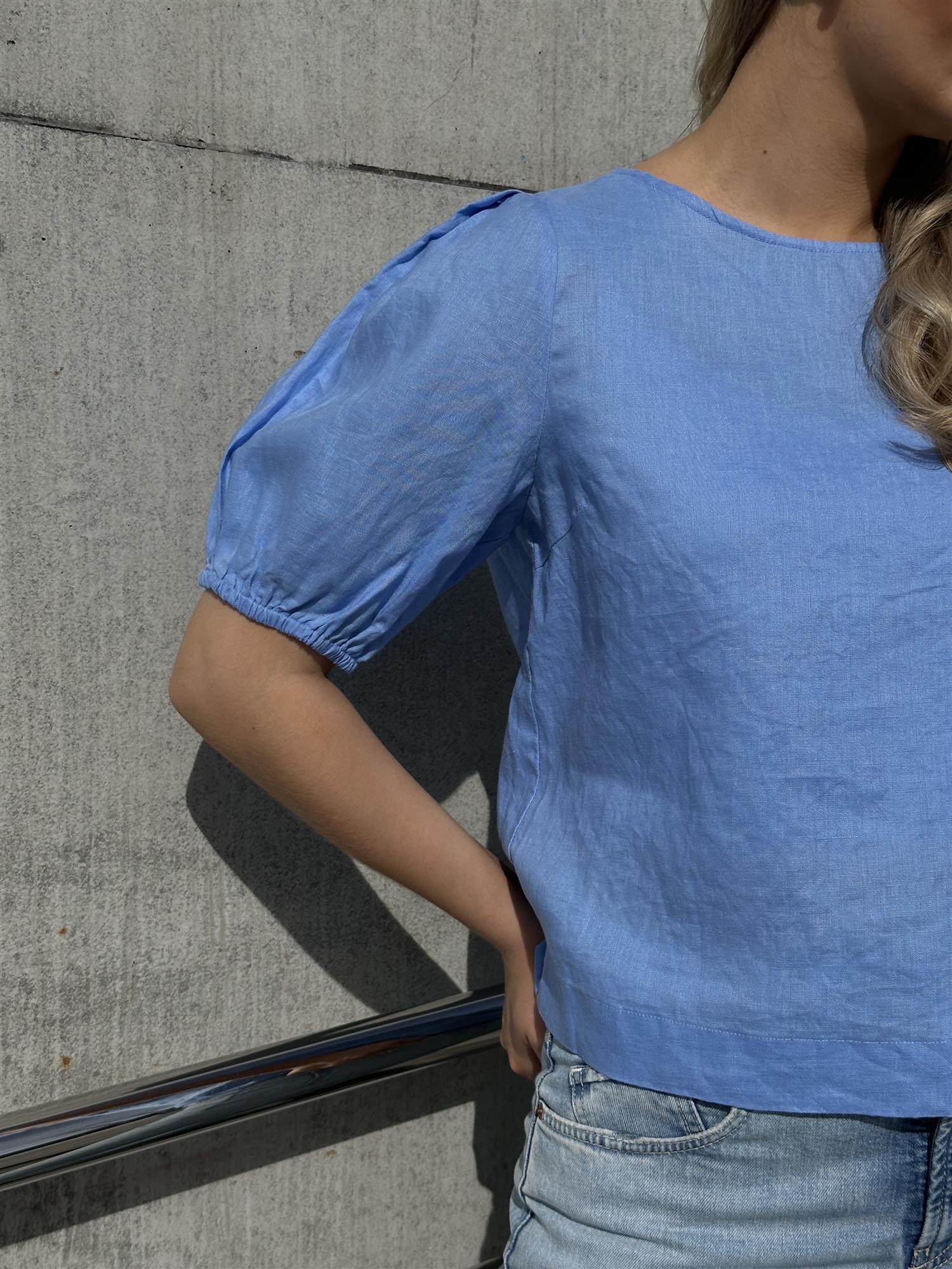 Rose linen Top Blue