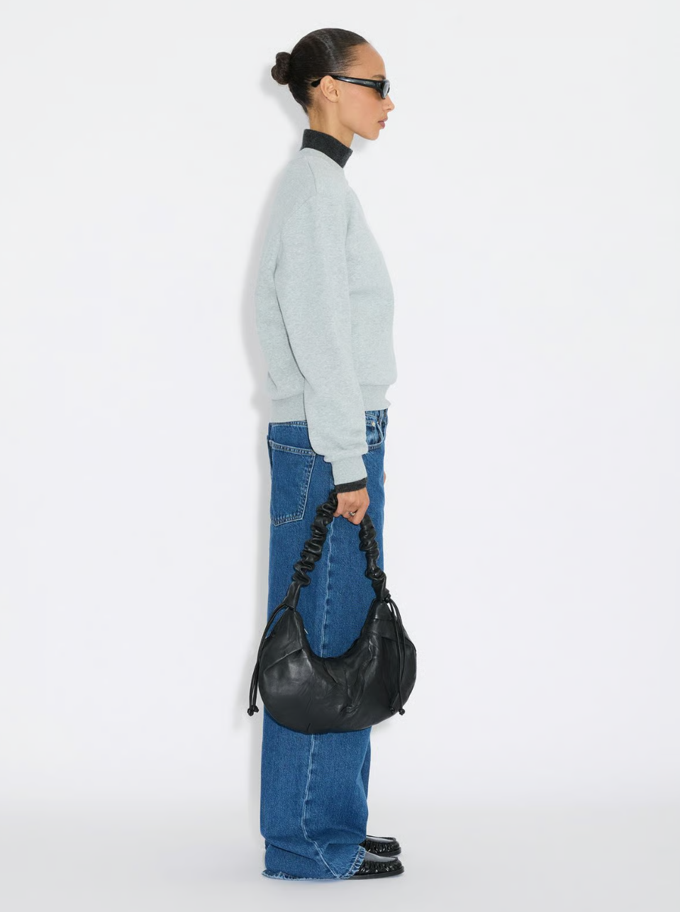 Leni Cocoon Leather Bag Black