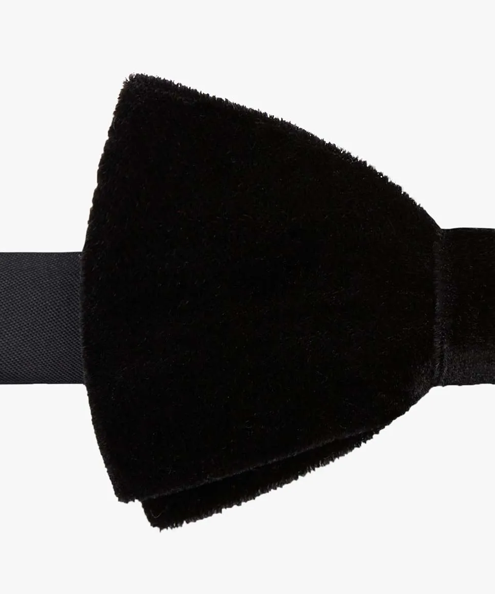 Velvet Bowtie Black